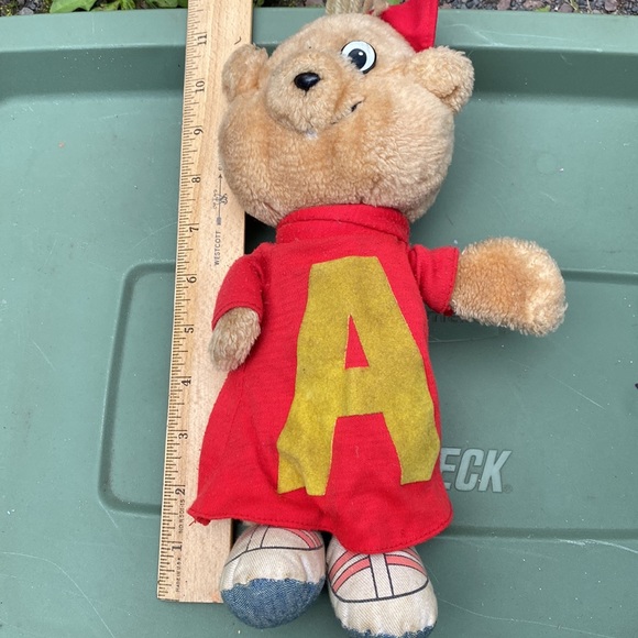 Vintage 1983 The Chipmunks Stuffed Dolls - Picture 3 of 4